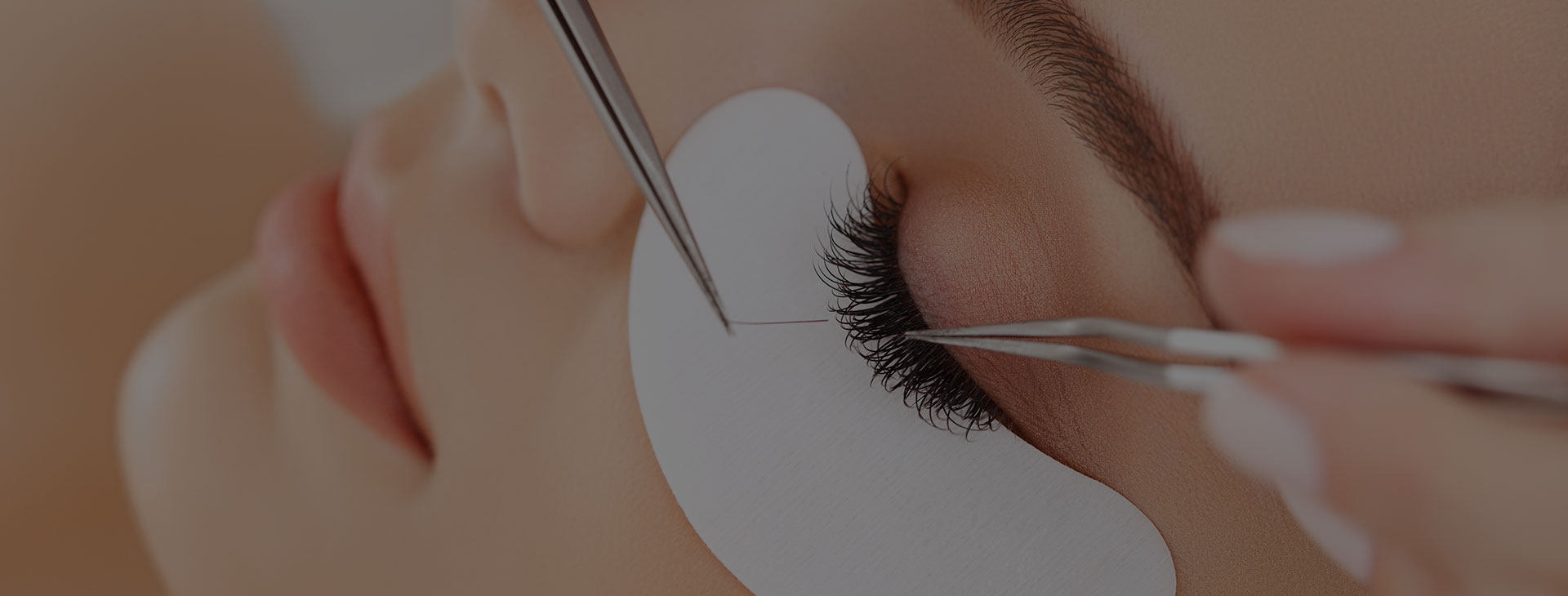 Pigmentation de sourcil et microblading près de Montpellier
